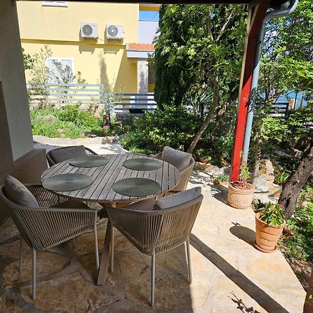 Holiday Home Baricevic Posedarje Esterno foto