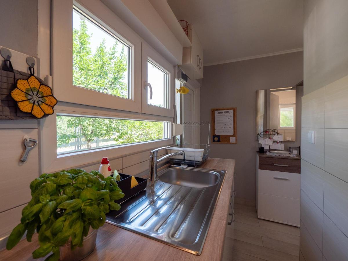 Holiday Home Baricevic Posedarje Esterno foto